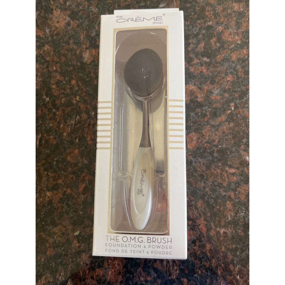 The Creme Shop The O.M.G. Brush Foundation and Powder Makeup Brush New in Box